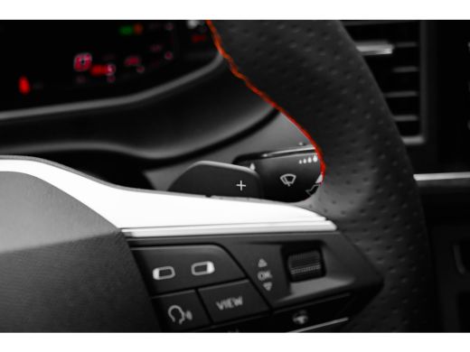 Seat Ateca FR Business Intense | Achteruitrijcamera | Airconditioning automatisch met 2-zone-temperatuurrege... ActivLease financial lease