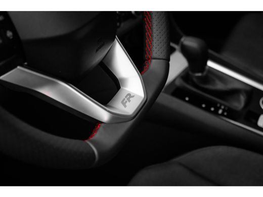 Seat Ateca FR Business Intense | Achteruitrijcamera | Airconditioning automatisch met 2-zone-temperatuurrege... ActivLease financial lease