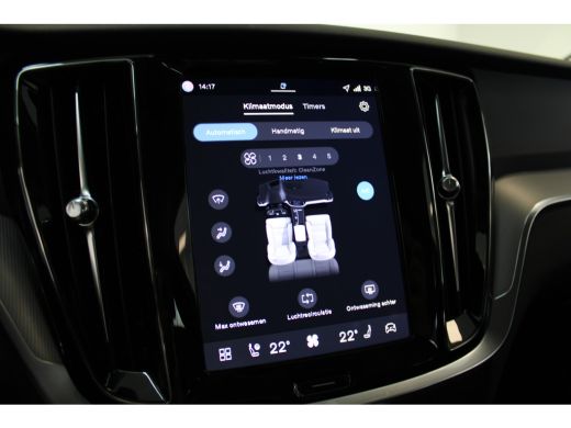 Volvo  V60 T6 350PK AWD Essential | Leer | Pilot Assist | BLIS | 19'' | Getint Glas  | Lendensteun | Park As... ActivLease financial lease