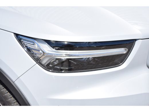 Volvo  XC40 P8 AWD R-Design | BLIS | Lane Assist | Google | ActivLease financial lease