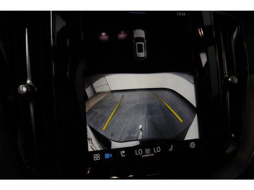 Volvo  XC60 T6 Plug-in hybrid AWD Plus Dark | Pano | Trekhaak | Elek.Stoel + Geheugen | ActivLease financial lease