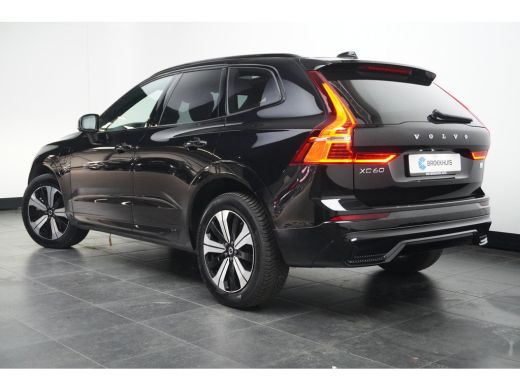 Volvo  XC60 T6 Plug-in hybrid AWD Plus Dark | Pano | Trekhaak | Elek.Stoel + Geheugen | ActivLease financial lease
