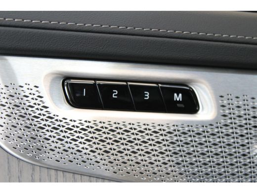 Volvo  XC90 T8 455PK AWD Ultra Dark | HEICO | Selected Luchtvering | B&W Audio | Massage | 22" glossy black ActivLease financial lease