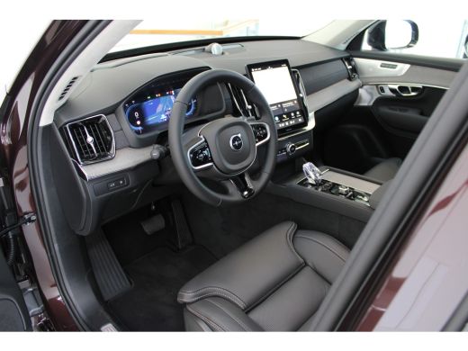 Volvo  XC90 T8 455PK AWD Ultra Dark | HEICO | Selected Luchtvering | B&W Audio | Massage | 22" glossy black ActivLease financial lease