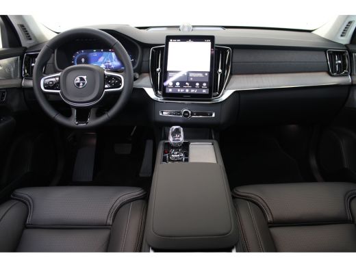 Volvo  XC90 T8 455PK AWD Ultra Dark | HEICO | Selected Luchtvering | B&W Audio | Massage | 22" glossy black ActivLease financial lease