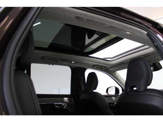 Volvo  XC90 T8 455PK AWD Ultra Dark | HEICO | Selected Luchtvering | B&W Audio | Massage | 22" glossy black ActivLease financial lease