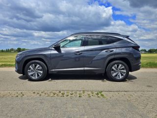 Hyundai Tucson Hybrid 1.6 T-GDI HEV Comfort Smart - 180 Pk - Euro 6 - ParkeerCamera - StoelVerwarming