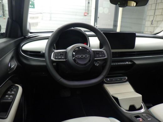 Fiat 600 La Prima 54 kWh 3 Fase 156pk | Vol-Leder | Elektr. Stoelen | Massage | Elektr. Achterklep | Adapt... ActivLease financial lease