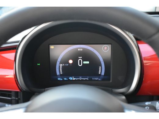 Fiat 600 Urban 54 kWh 3 Fase 156pk | Pack Comfort + Style | Navigatie | Dodehoek-Detectie | Keyless-Entry ... ActivLease financial lease