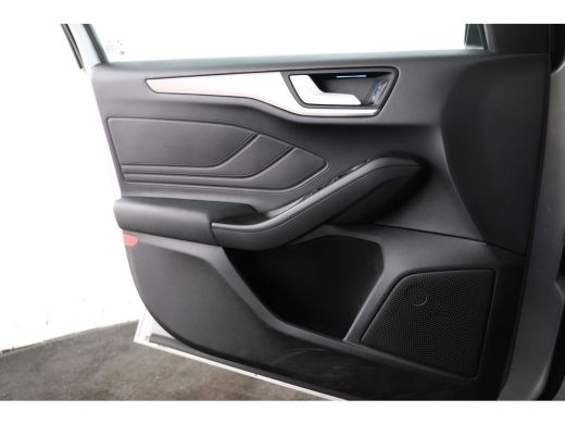 Ford FOCUS Wagon 1.5 EcoBlue Titanium X Business Automaat, Nieuwe db set , Apple Carplay, Parkeersensoren ActivLease financial lease