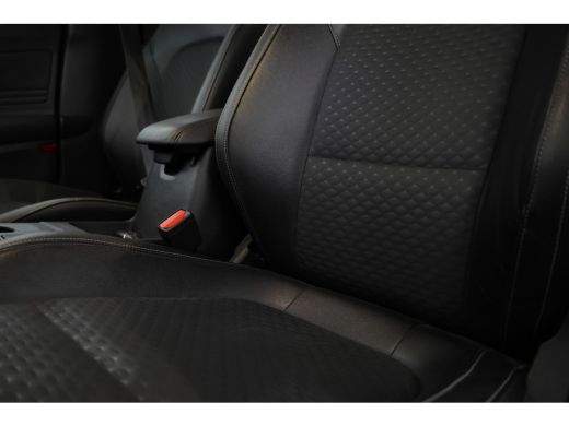 Ford FOCUS Wagon 1.5 EcoBlue Titanium X Business Automaat, Nieuwe db set , Apple Carplay, Parkeersensoren ActivLease financial lease