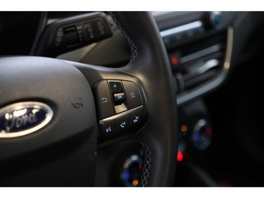 Ford FOCUS Wagon 1.5 EcoBlue Titanium X Business Automaat, Nieuwe db set , Apple Carplay, Parkeersensoren ActivLease financial lease