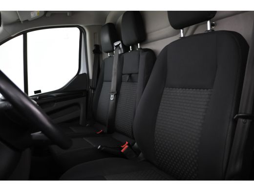 Ford Transit Custom 280 2.0 TDCI L1H1 Trend 3 Zit, Imperial, Trekhaak, Airco ActivLease financial lease