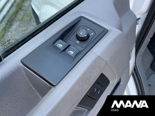MAN TGE 35 2.0TDI 140PK L3H3 70dkm Airco Trekhaak Cruise control Bluetooth ActivLease financial lease
