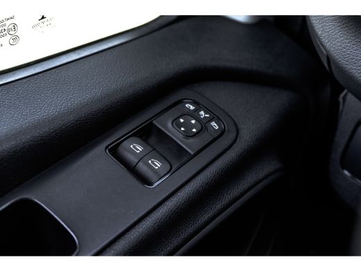 Mercedes Sprinter 315CDI L4H2 | XXL | 150 PK | Automaat | Camera | CarPlay | Climate | Cruise | Tussenschot met deu... ActivLease financial lease