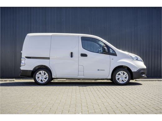 Nissan E-NV200 Business 80 kWh | 259 Wh/km | Camera | Navi | Airco | Cruise | Zero Emission ActivLease financial lease