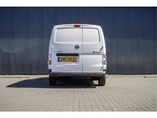Nissan E-NV200 Business 80 kWh | 259 Wh/km | Camera | Navi | Airco | Cruise | Zero Emission ActivLease financial lease