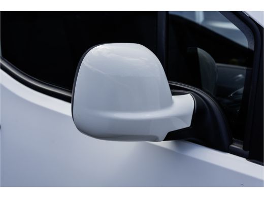 Opel Combo 1.5D L1H1 | Cruise | Airco | PDC Achter | Retro Multimedia Design | Euro 6 ActivLease financial lease