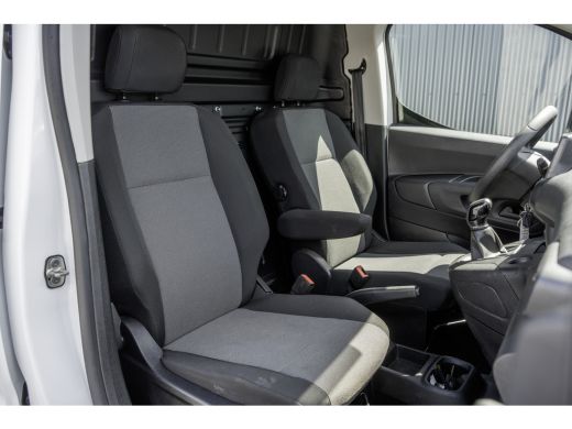 Opel Combo 1.5D L1H1 | Cruise | Airco | PDC Achter | Retro Multimedia Design | Euro 6 ActivLease financial lease