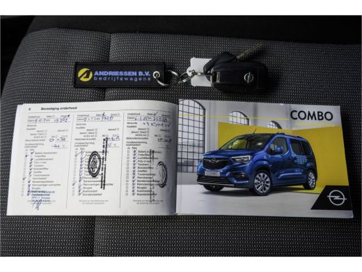 Opel Combo 1.5D L1H1 | Cruise | Airco | PDC Achter | Retro Multimedia Design | Euro 6 ActivLease financial lease