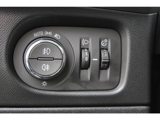 Opel Mokka Electric Level 3 50 kWh / Navigatie / Camera / Dodehoek / Stuur -en stoelverwarming / LED / Carplay / ECC / ActivLease financial lease