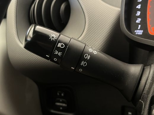 Peugeot 108 1.0 e-VTi Active | Airco | Bluetooth telefoonvoorbereiding | Centrale deurvergrendeling met afsta... ActivLease financial lease