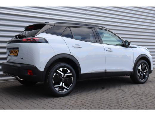 Peugeot 2008 1.2 PURETECH 130PK GT PACK AUTOMAAT / NAVI / LEDER / CLIMA / LED / PDC / 17" LMV / KEYLESS / ALCA... ActivLease financial lease