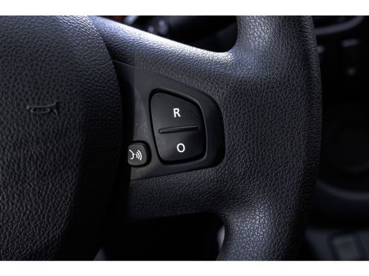 Renault Trafic 1.6 dCi | L2H1 | 5-Zits | Zijschuifdeur R+L | LED | Navi | Airco | Cruise | PDC | Euro 6 ActivLease financial lease
