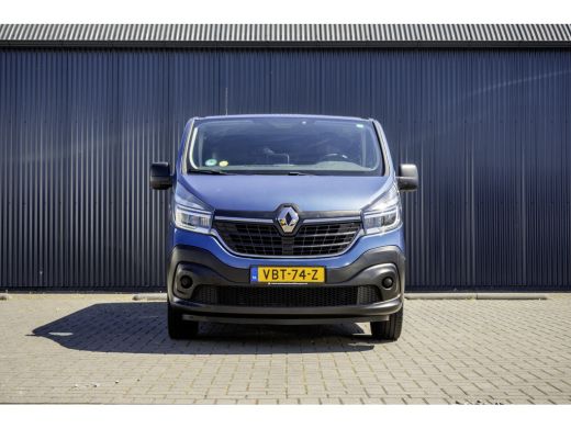 Renault Trafic 1.6 dCi | L2H1 | 5-Zits | Zijschuifdeur R+L | LED | Navi | Airco | Cruise | PDC | Euro 6 ActivLease financial lease