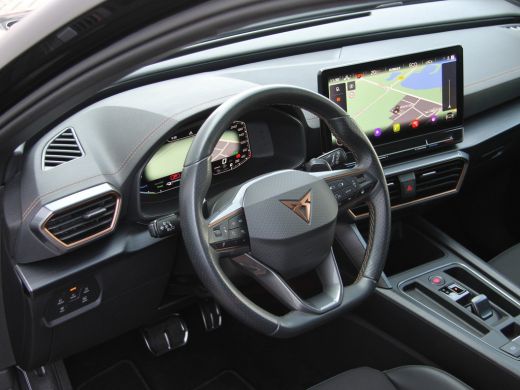 Seat Formentor 1.4 e-Hybrid 245pk | Acc | 360 graden camera | Trekhaak ActivLease financial lease
