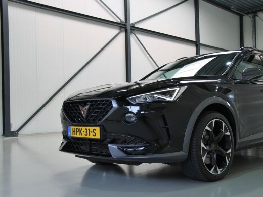 Seat Formentor 1.4 e-Hybrid 245pk | Acc | 360 graden camera | Trekhaak ActivLease financial lease