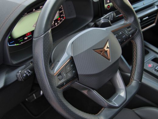 Seat Formentor 1.4 e-Hybrid 245pk | Acc | 360 graden camera | Trekhaak ActivLease financial lease