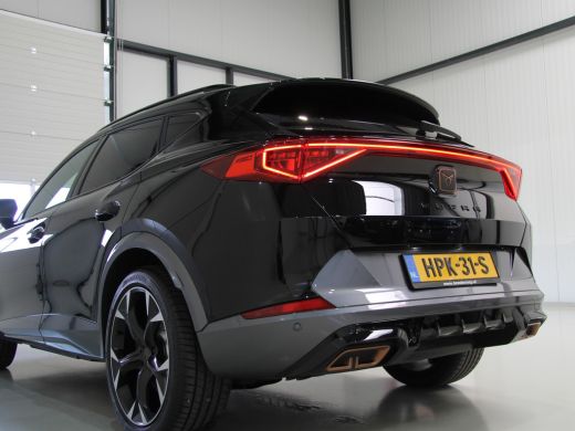Seat Formentor 1.4 e-Hybrid 245pk | Acc | 360 graden camera | Trekhaak ActivLease financial lease