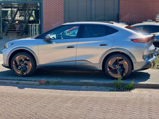 CUPRA Tavascan 77kWh 286pk Adrenaline | Panoramadak | Ambient Light | Sennheiser Sound ActivLease financial lease