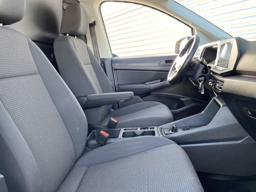 Volkswagen Caddy Cargo 2.0TDI Comfort 122PK Automaat Camera Sortimo Airco PDC Cruise control ActivLease financial lease