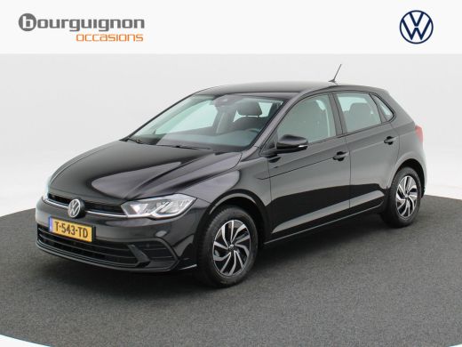 Volkswagen Polo 1.0 TSi Life | Airco | Adaptive Cruise | 15 Inch | CarPlay | 20.080 Km!! Volkswagen Polo 1.0 TSi Life | Airco | Adaptive Cruise | 15 Inch | CarPlay | 20.080 Km!!