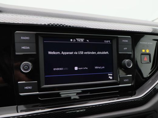 Volkswagen Polo 1.0 TSi Life | Airco | Adaptive Cruise | 15 Inch | CarPlay | 20.080 Km!! ActivLease financial lease