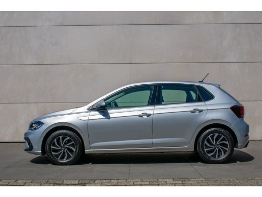 Volkswagen Polo 1.0 TSI Style -Navi-Camera-Carplay-Stoelverwarming- ActivLease financial lease