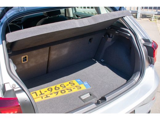 Volkswagen Polo 1.0 TSI Style -Navi-Camera-Carplay-Stoelverwarming- ActivLease financial lease