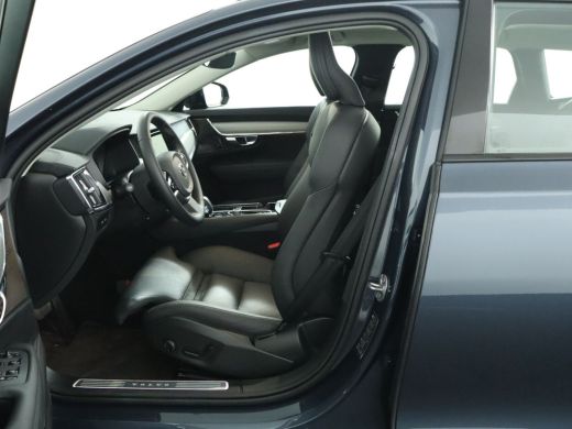 Volvo  V90 T6 AWD Ultra Dark | Head-up Display | Stuur + Stoelverwarming | Harman & Kardon | Keyless | Adapt... ActivLease financial lease