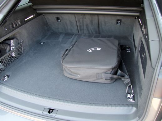 Audi A6 Avant 55TFSI e Hybrid 367pk quattro Competition S-line | Pano dak | B&O | Trekhaak ActivLease financial lease