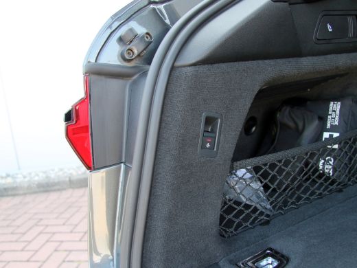 Audi A6 Avant 55TFSI e Hybrid 367pk quattro Competition S-line | Pano dak | B&O | Trekhaak ActivLease financial lease