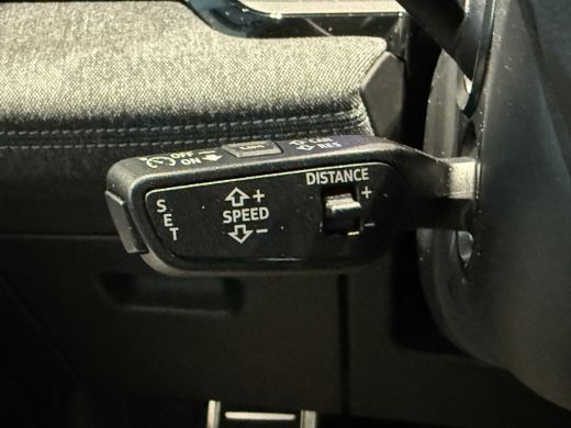 Audi Q6 e-tron S edition 83 kWh 252 pk Tech pro | Privacy glas ActivLease financial lease