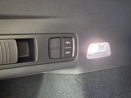 Audi Q6 e-tron S edition 83 kWh 252 pk Tech pro | Privacy glas ActivLease financial lease