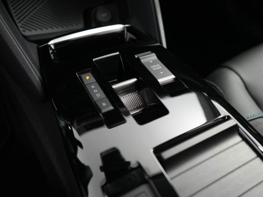 Citroën ë-C4 X Plus 54 kWh | Achteruitrijcamera | Airco (automatisch) | Apple Carplay/Android Auto | Apple Carpl... ActivLease financial lease