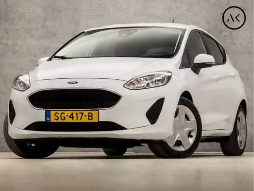Ford Fiesta 1.1 Sport (APPLE CARPLAY, GROOT NAVI, GETINT GLAS, PARKEERSENSOREN, SPORTSTOELEN, CRUISE, LANE AS... Ford Fiesta 1.1 Sport (APPLE CARPLAY, GROOT NAVI, GETINT GLAS, PARKEERSENSOREN, SPORTSTOELEN, CRUISE, LANE AS...