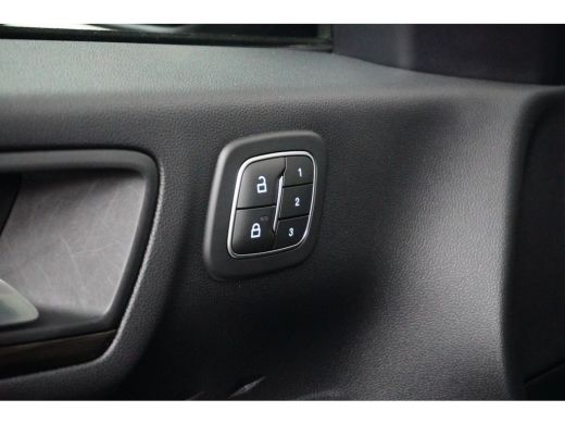 Ford Kuga 2.5 PHEV Vignale | Wegklap Trekhaak | Adapt. Cruise | head-Up Display | Dode Hoek Detectie | Elek... ActivLease financial lease