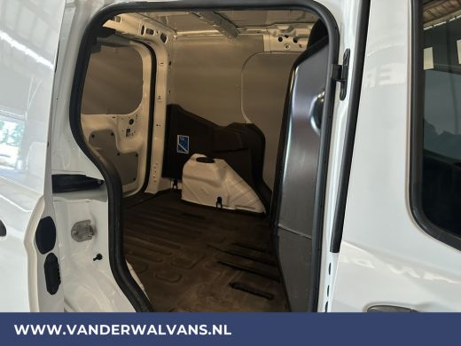 Ford Transit Courier 1.5 TDCI L1H1 Euro6 Airco | Navigatie | Cruisecontrol | Stoelverwarming | Verwarmde Voorruit, Par... ActivLease financial lease