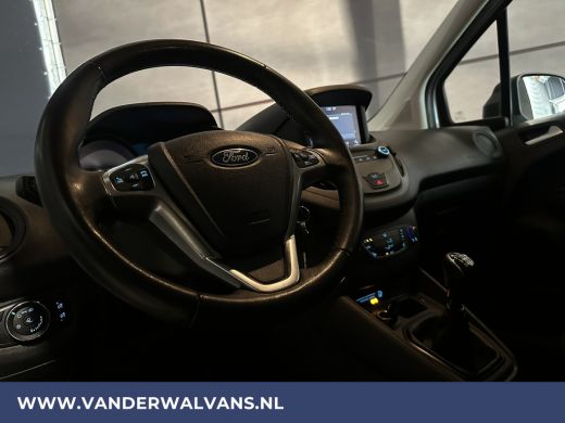 Ford Transit Courier 1.5 TDCI L1H1 Euro6 Airco | Navigatie | Cruisecontrol | Stoelverwarming | Verwarmde Voorruit, Par... ActivLease financial lease
