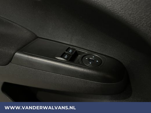 Ford Transit Courier 1.5 TDCI L1H1 Euro6 Airco | Navigatie | Cruisecontrol | Stoelverwarming | Verwarmde Voorruit, Par... ActivLease financial lease